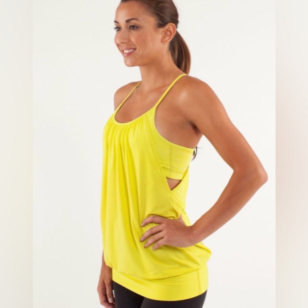 Lululemon No Limits Tank Top 6 Women Split Pea Yellow Green
